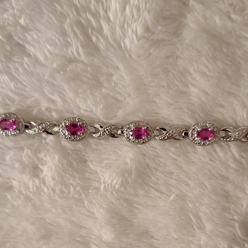 Elegant Silver and Pink Gemstone Bracelet